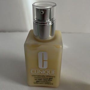 Clinique Moisturizing Gel Lotion-FullSize